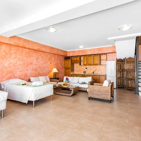 C11 Beautiful Sea View 3 Bedrooms And 2 Terraces
